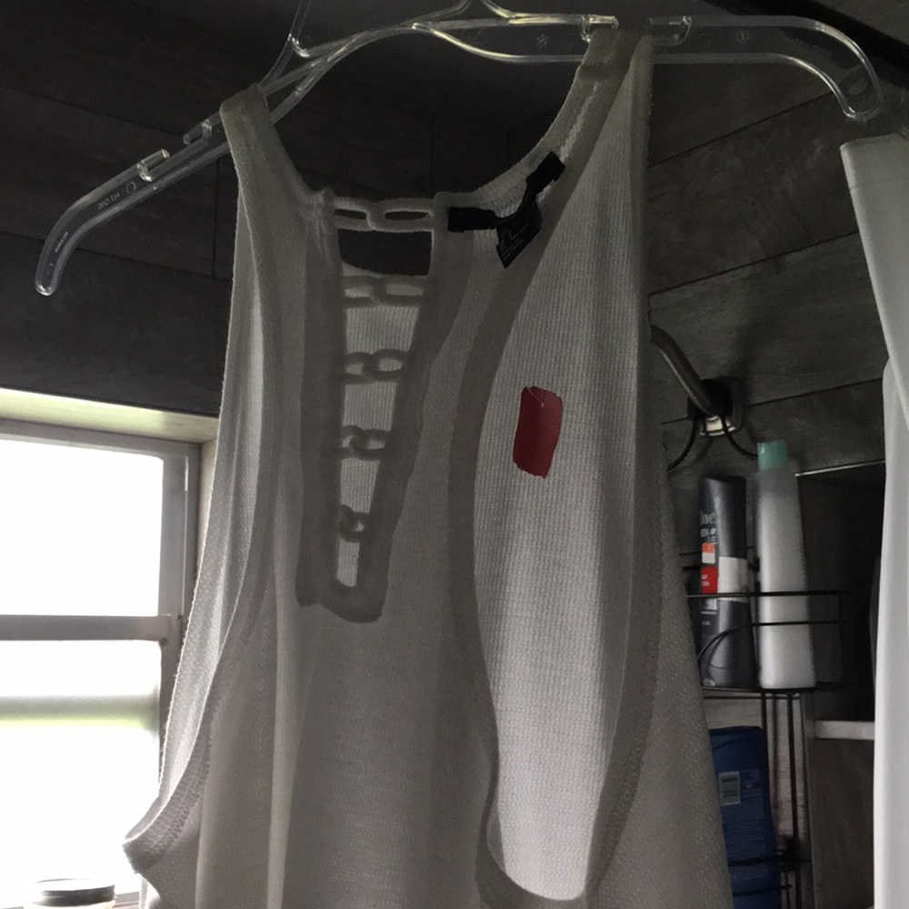 Pretty NWT white light sleeveless
